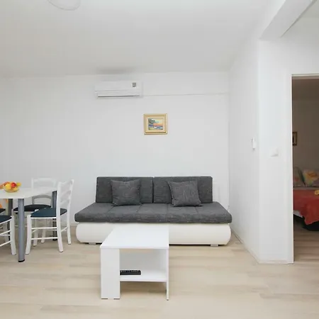 Apartmani Lovre Makarska Exterior photo