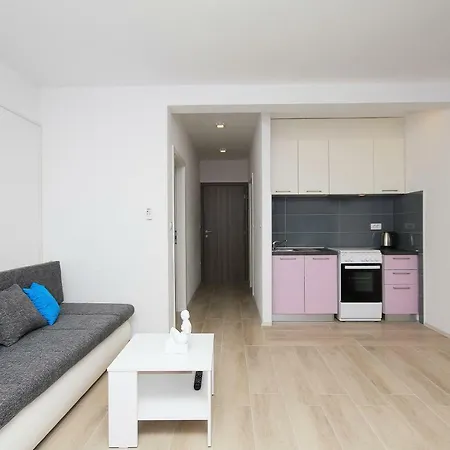 Apartmani Lovre Makarska Exterior photo
