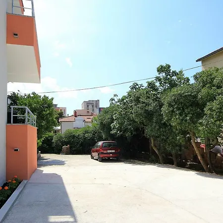 Apartmani Lovre Makarska Exterior photo