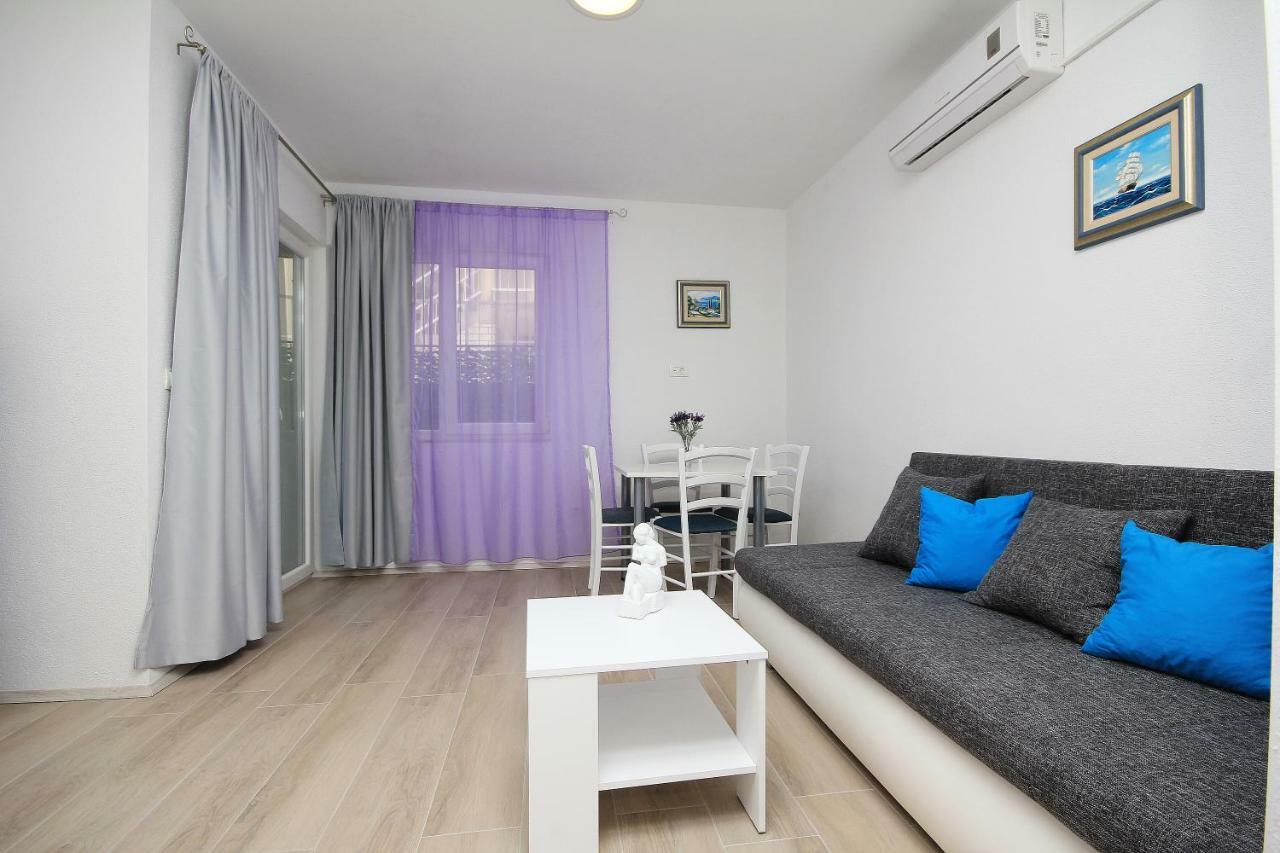 Lovre Apartment Makarska