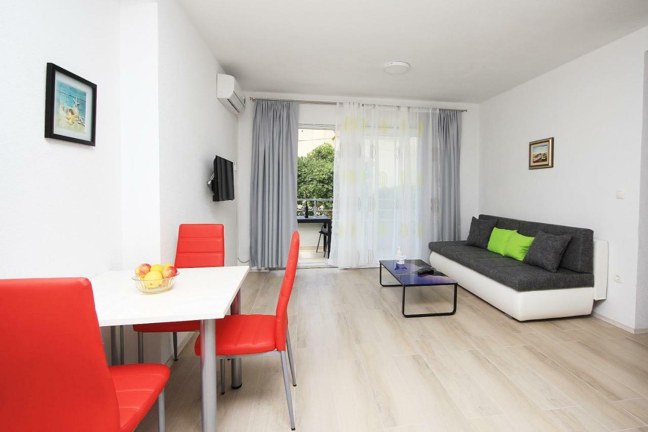 Apartment Lovre Makarska