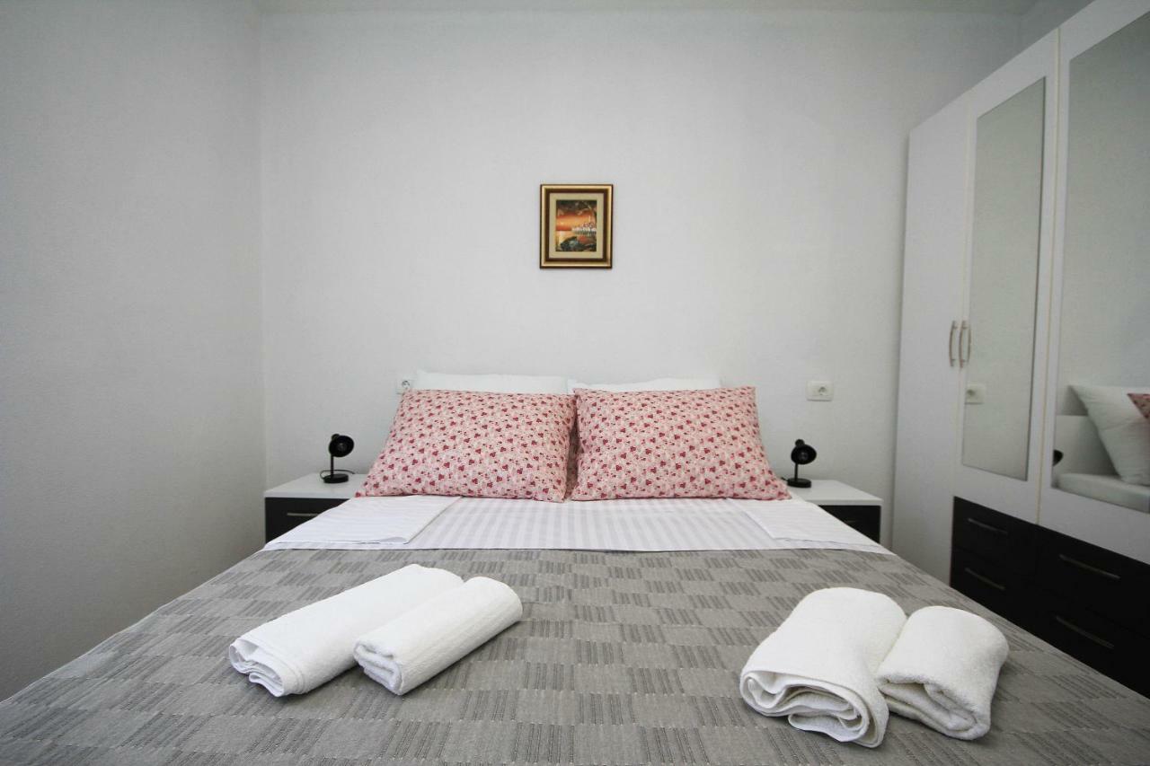 Lovre * Makarska