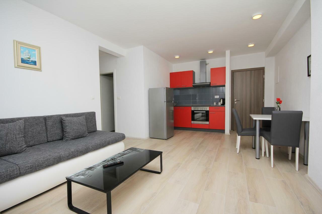 Apartment Lovre