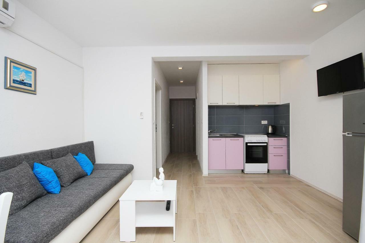 Apartment Lovre *