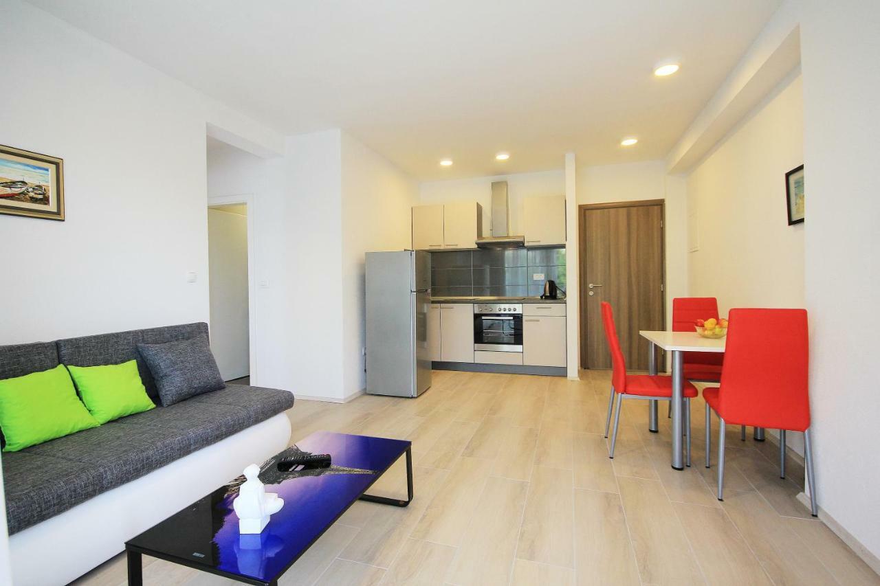 Apartment Lovre